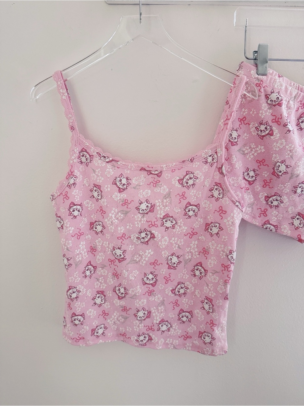 Disney 2-piece set Pink aristocrats printed Cami and Shorts Pajama Set - Women M